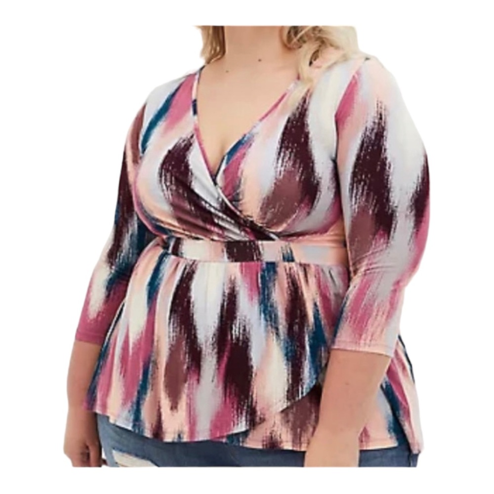 Torrid Super Soft Surplice Babydoll Top Blouse Retro Ikat 3/4 Sleeve | Size 3X